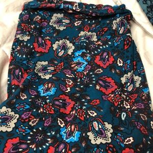 LULAROE TC leggings. Never worn